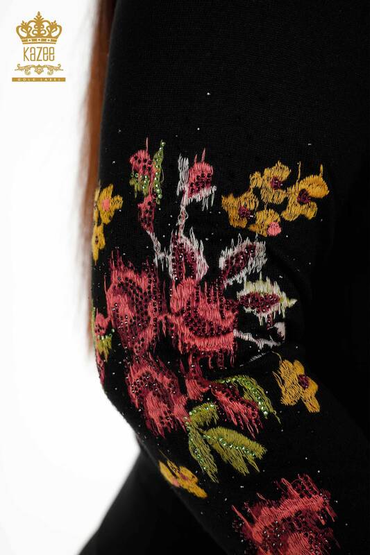 بدلة رياضية نسائية للبيع بالجملة بنمط زهور ملون أسود - 16570 | كازي