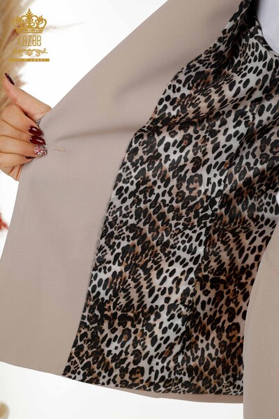 بدلة نسائية كلاسيكية - بنمط جلد الفهد - بيج - 30002 | كازي - Thumbnail