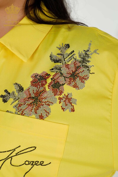قميص نسائي بالجملة - نقش زهور - أصفر - 20439 | كازي - Thumbnail