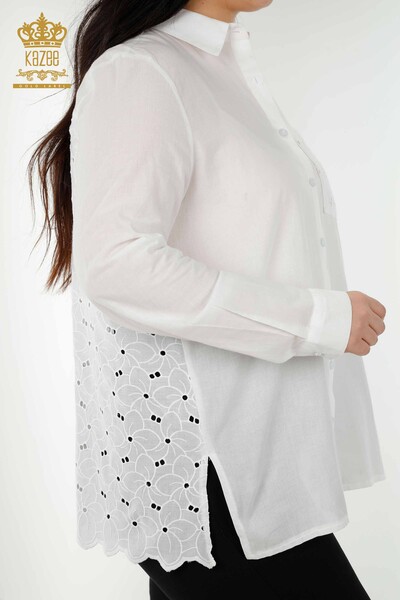قميص نسائي دانتيل مفصل باللون الأبيض - 20319 | kazee - Thumbnail