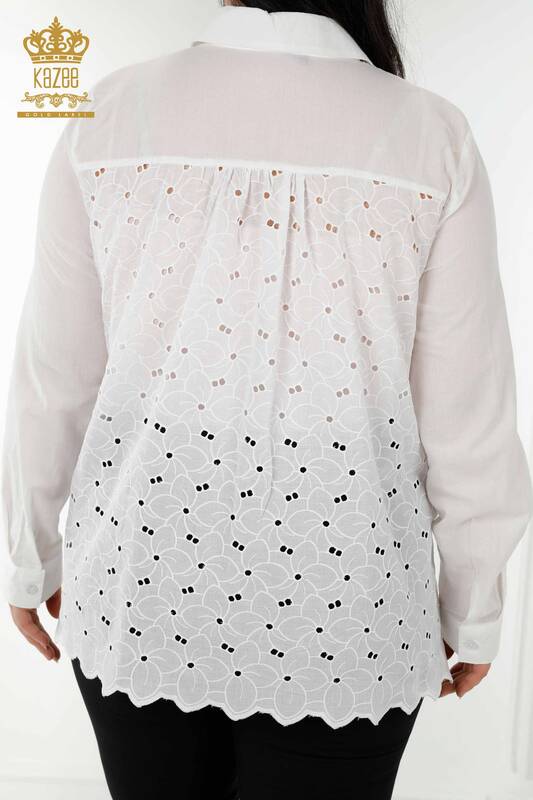 قميص نسائي دانتيل مفصل باللون الأبيض - 20319 | kazee