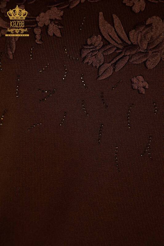 سترة تريكو نسائية بالجملة زهرة مطرزة بني - 16849 | كازي