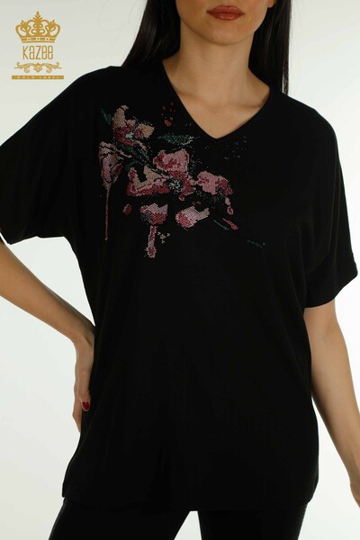 بلوزه حريمي - مطرزه احجار - اسود - 79107 | كازي - 2