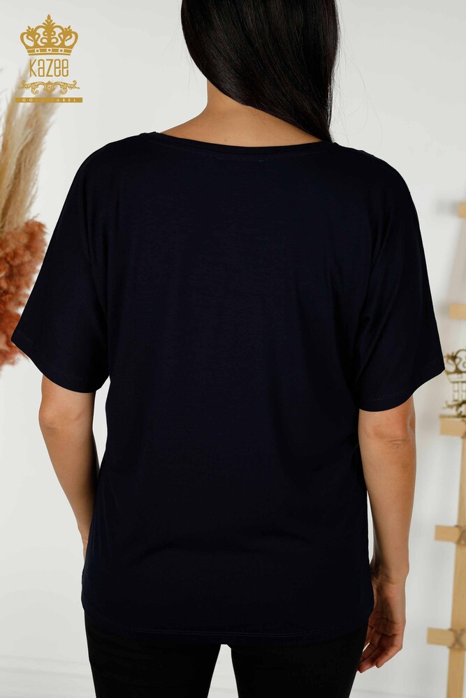 بلوزة نسائية بالجملة مطرزة بأحجار الكريستال أزرق كحلي - 79389 | كازي - 7