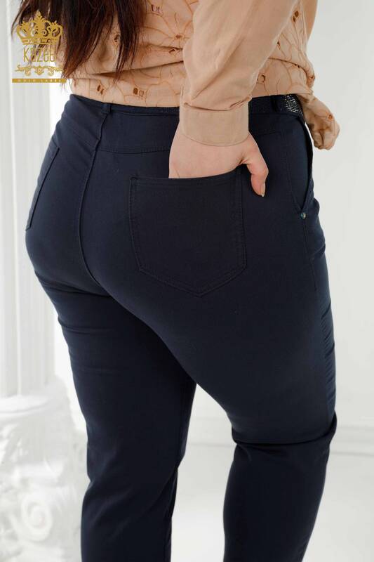 Jeans da donna all'ingrosso con cintura blu navy - 3468 | KAZEE