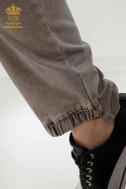 Pantaloni da donna all'ingrosso con elastico in vita marrone - 3676 | KAZEE