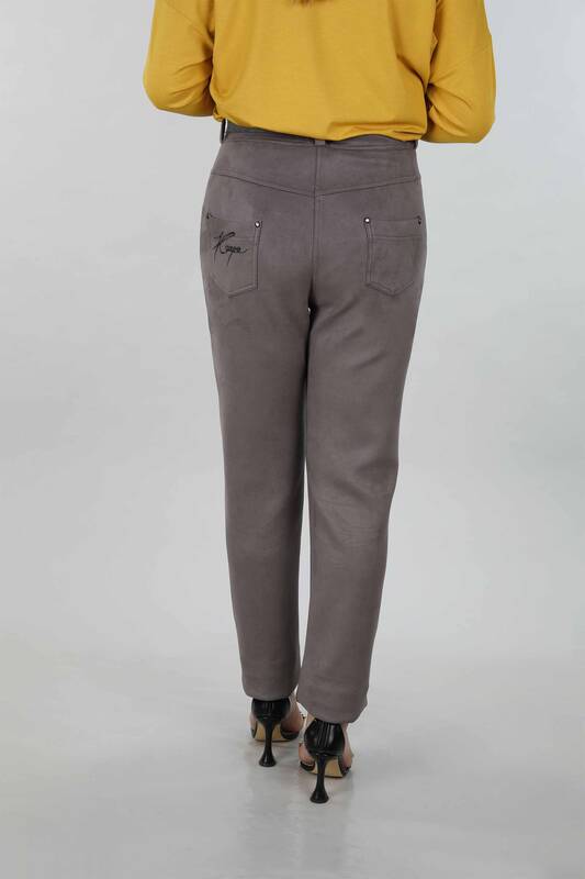 Pantaloni de damă cu ridicata cu detaliu broderie de buzunar cu logoul Kazee - 3358 | KAZEE