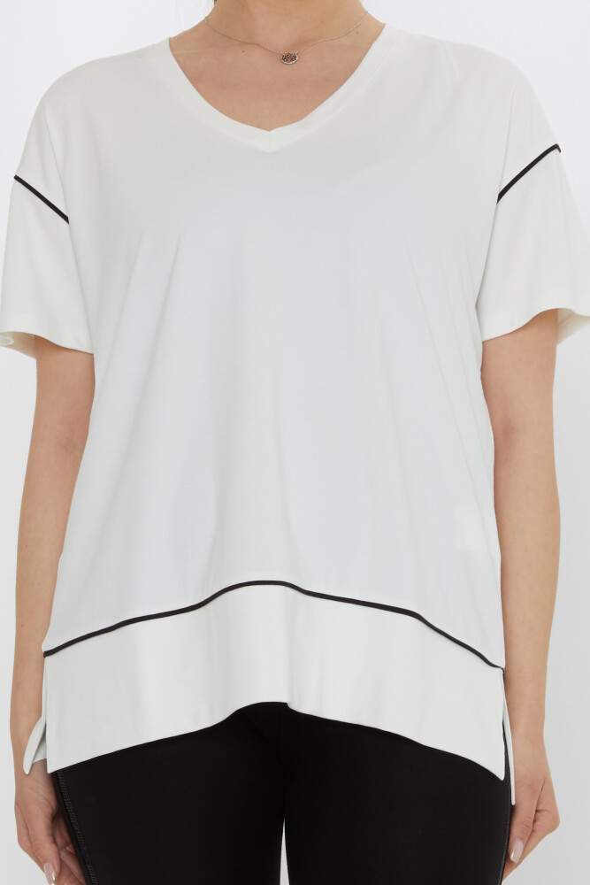 بلوزة بياقة على شكل حرف V، لون بيج فاتح - 80002 | كازي (طقم من 3 قطع بمقاسات M-L-XL) - 3