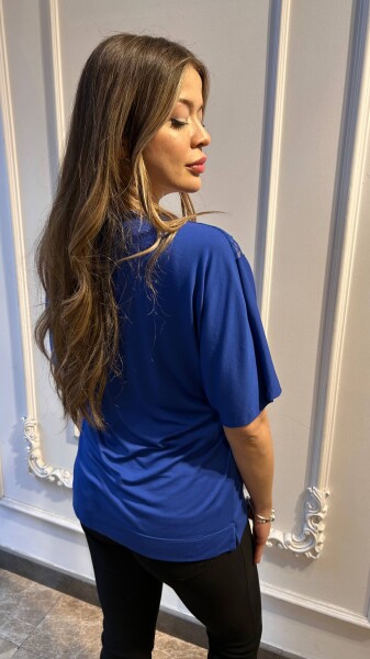 بلوزة - تفاصيل من التول - كحلي - 80022 | كازي (طقم من 3 قطع M-L-XL) - 4