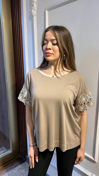 Bluz Çiçek Detaylı Bej - 80004 | KAZEE (3'lü Set M-L-XL) - KAZEE (1)