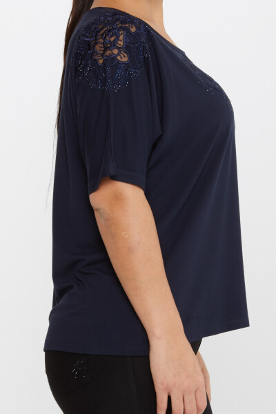 Bluzka z haftem Rose Stoned Navy Blue - 80062 | KAZEE (zestaw 4 sztuk L-XL-2XL-3XL) - 4