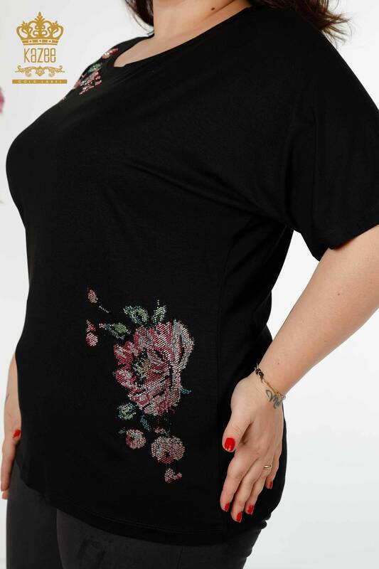Camicetta da donna all'ingrosso nera con motivo floreale - 79052 / KAZEE