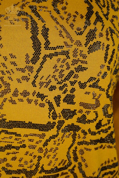 Maglione di maglieria delle donne all'ingrosso con pietra di cristallo ricamato zafferano-30008 / KAZEE - 3