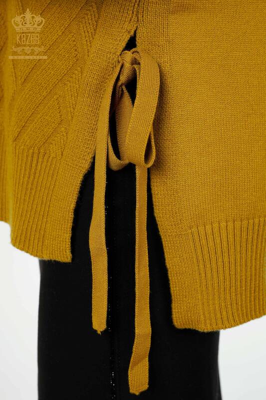 Maglione a maglia da donna all'ingrosso con cravatta a corda sui lati modellato Senape - 30000 / KAZEE