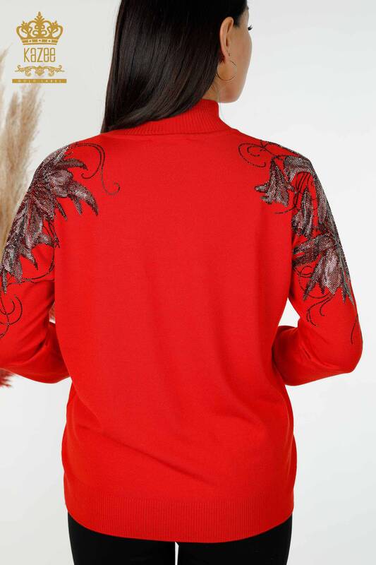 Maglione di maglieria delle donne all'ingrosso con il dettaglio del fiore della spalla Coral-16597 / KAZEE