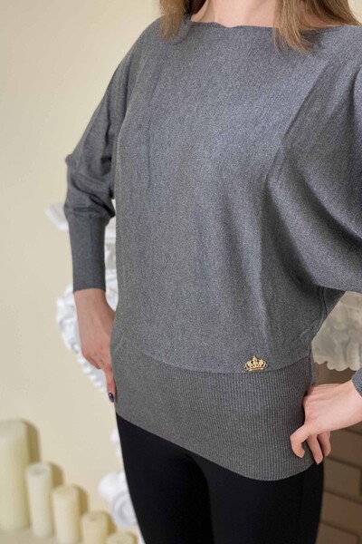 Maglione da donna all'ingrosso con maniche a pipistrello basic con logo - 15705 | KAZEE - Thumbnail