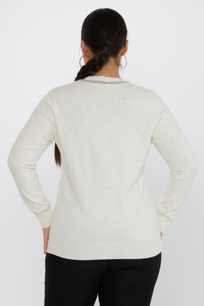 Dzianinowy kardigan z błyszczącymi guzikami w kolorze ecru - 31722 | KAZEE (zestaw 3 sztuk L-XL-2XL) - 4