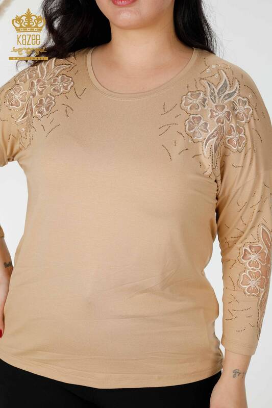 Bluză de damă cu ridicata cu model de flori Bej - 77950 | KAZEE