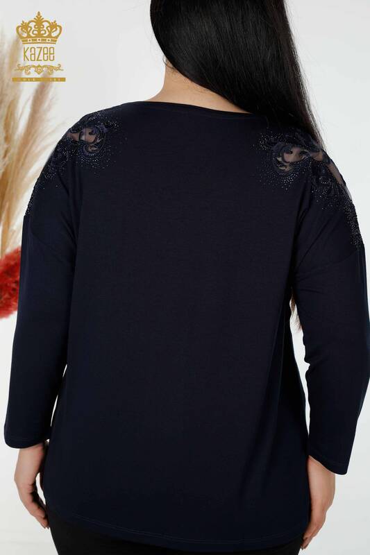 Bluză de damă cu ridicata cu piatră de cristal brodat bleumarin - 78911 | KAZEE