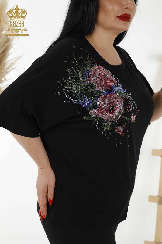 Bluză de damă cu ridicata cu modele florale neagră - 79061 | KAZEE