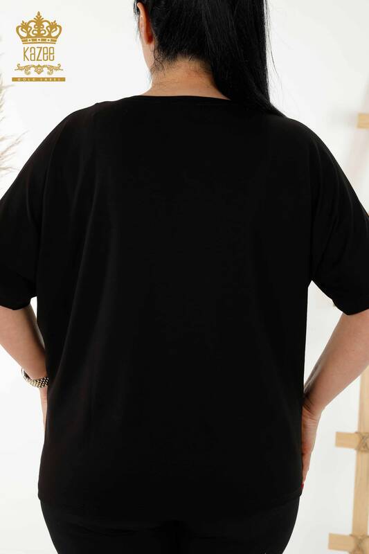 Bluză de damă cu ridicata cu model floral negru - 79121 | KAZEE