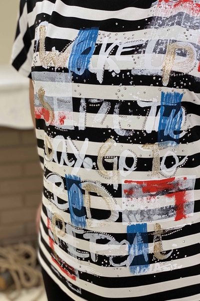 Bluză de damă cu ridicata în dungi cu text colorat, brodat cu piatră - 77790 | KAZEE - Thumbnail