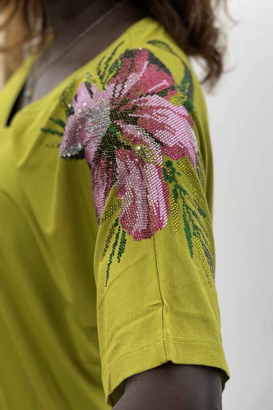 Bluză cu ridicata pentru femei, cu umăr cu pietre, cu model de flori, mânecă scurtă - 77800 | KAZEE