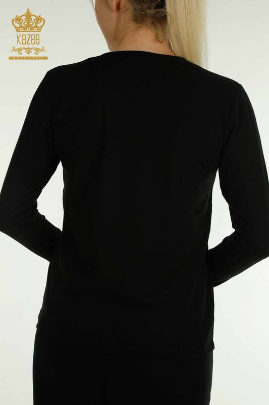 Bluză de damă cu ridicata cu model floral negru - 79382 | KAZEE