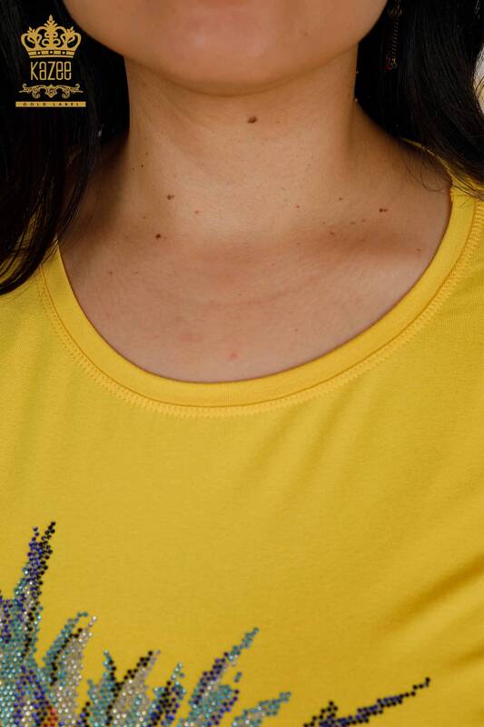 Bluză de damă cu ridicata cu model floral galben - 79369 | KAZEE