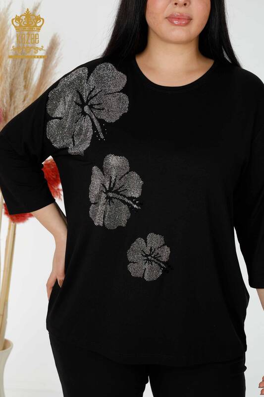 Bluză de damă cu ridicata cu modele florale neagră - 78990 | KAZEE
