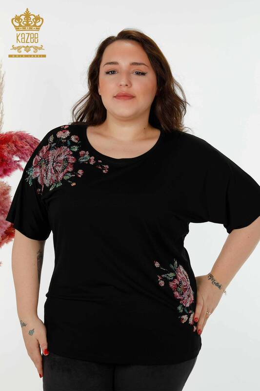 Bluză de damă cu ridicata cu modele florale neagră - 79052 | KAZEE