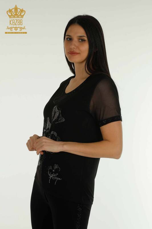 Bluză de damă cu ridicata cu model floral negru - 79290 | KAZEE
