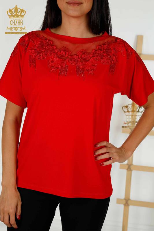 Bluză de damă cu ridicata roșu cu modele florale - 79081 | KAZEE