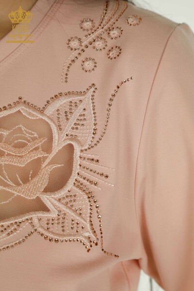 Bluză de damă cu ridicata - Trandafir brodat - pudra - 79541 | KAZEE - Thumbnail