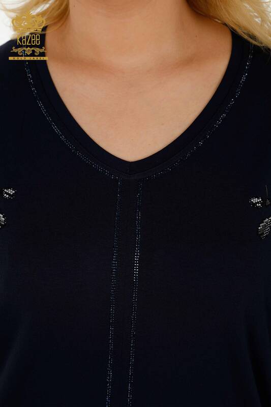 Bluză de damă cu ridicata cu detaliu din tul bleumarin - 79096 | KAZEE