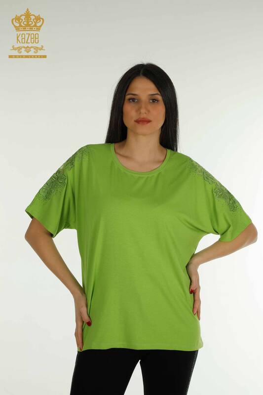Bluză de damă cu ridicata cu detaliu din tul verde - 79390 | KAZEE