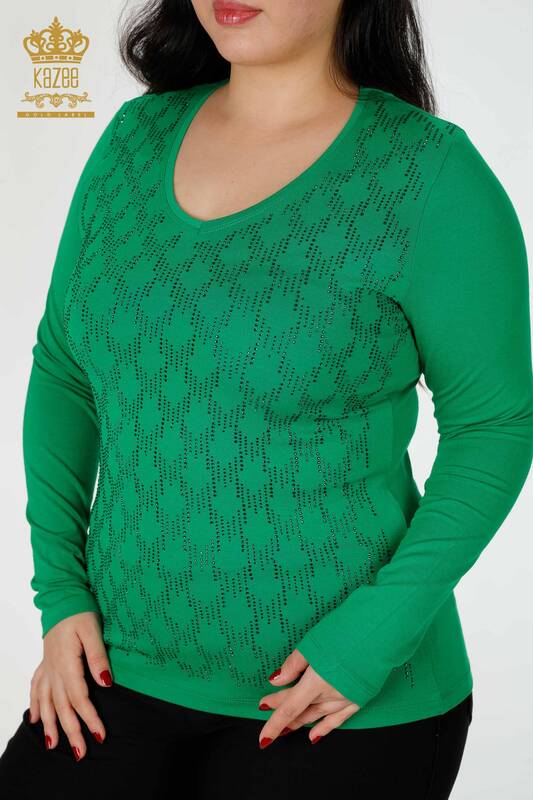 Bluză de damă cu ridicata cu decolteu în V cu piatră verde brodat - 79016 | KAZEE