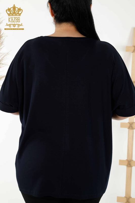 Bluză de damă cu ridicata cu modele florale bleumarin - 78879 | KAZEE