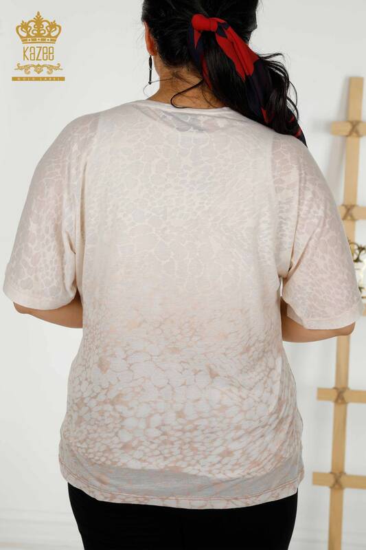 Bluză de damă cu ridicata din nurcă cu model de frunze - 79130 | KAZEE