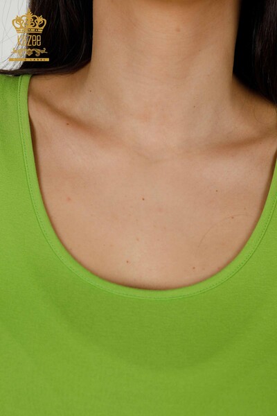 Bluză de damă cu ridicata fără mâneci de bază verde fistic - 79262 | KAZEE - Thumbnail