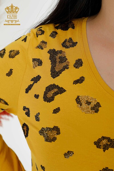 Bluză de damă cu ridicata cu piatră leopard brodat șofran - 79047 | KAZEE - Thumbnail