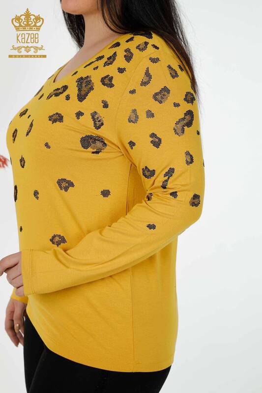 Bluză de damă cu ridicata cu piatră leopard brodat șofran - 79047 | KAZEE