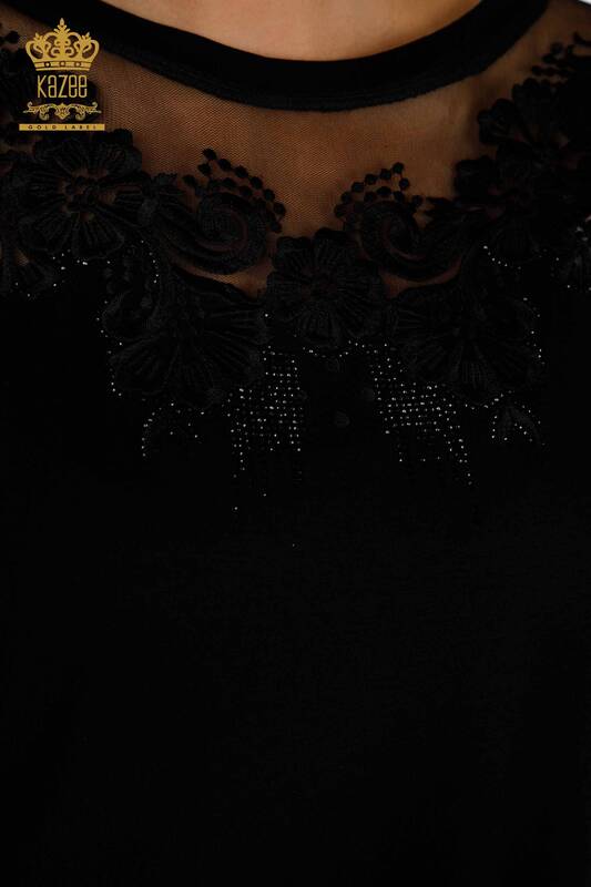 Bluză de damă cu ridicata cu model floral negru - 79081 | KAZEE