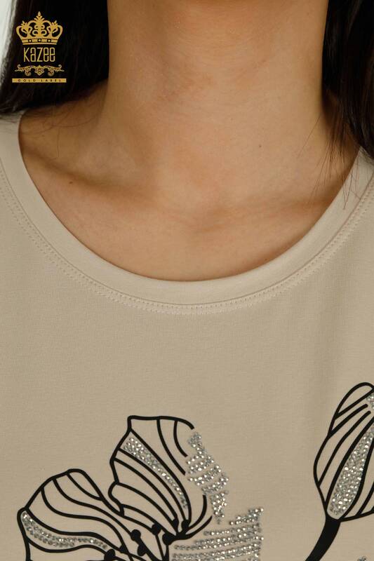 Bluză de damă cu ridicata cu broderie florală bej - 79459 | KAZEE