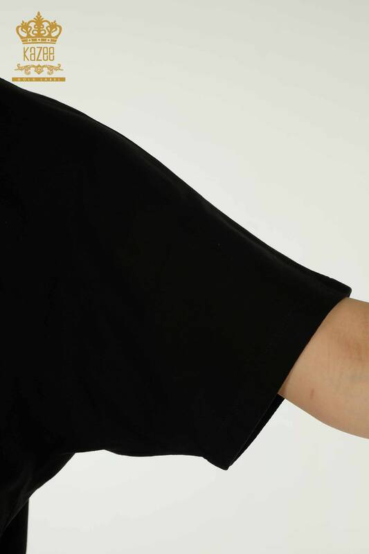 Bluză de damă cu ridicata cu broderie florală neagră - 79459 | KAZEE