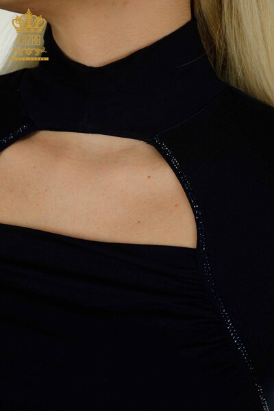 Bluză de damă cu ridicata cu guler înalt Bleumarin - 79313 | KAZEE - Thumbnail (2)