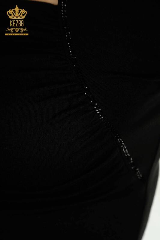 Bluză de damă cu ridicata cu guler înalt Negru - 79313 | KAZEE