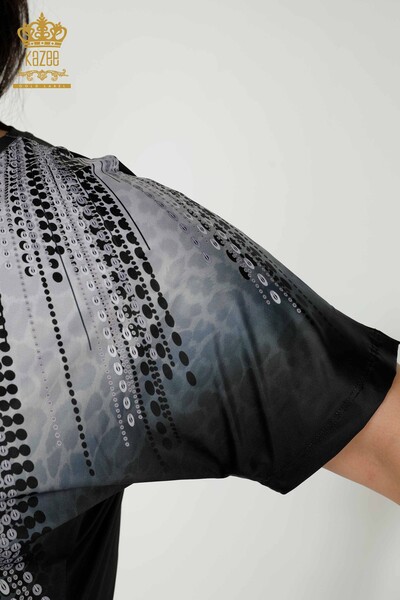 Bluză cu ridicata pentru femei cu imprimare digitală neagră - 77804 | KAZEE - Thumbnail