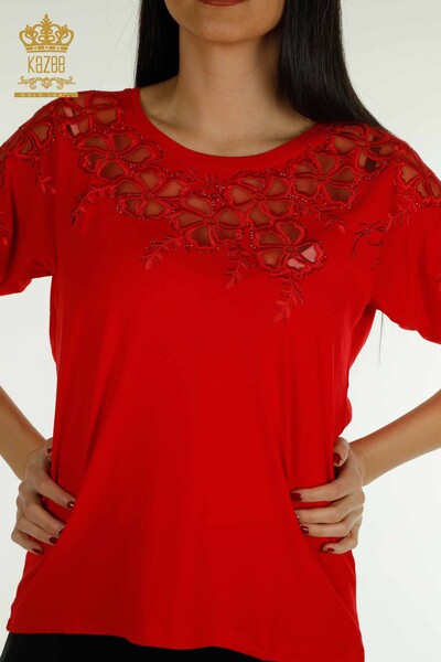 Bluză de damă cu ridicata roșu cu modele florale - 79049 | KAZEE - Thumbnail