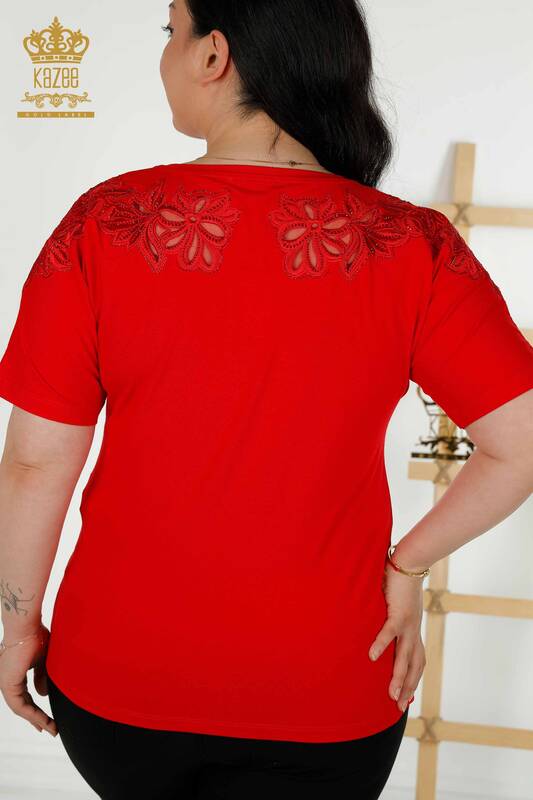 Bluză de damă cu ridicata cu detaliu din tul roșu - 79086 | KAZEE